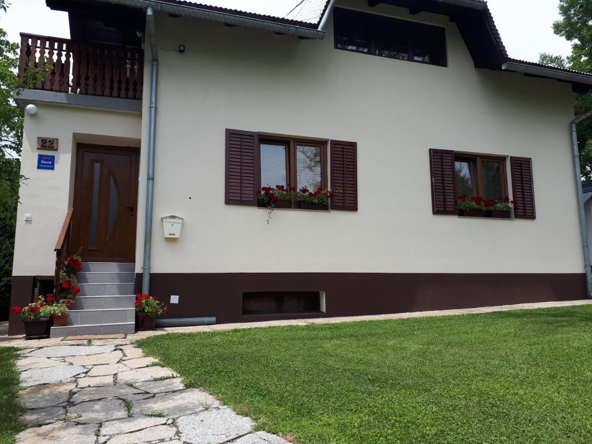 Apartment Jareb Szluin Kültér fotó